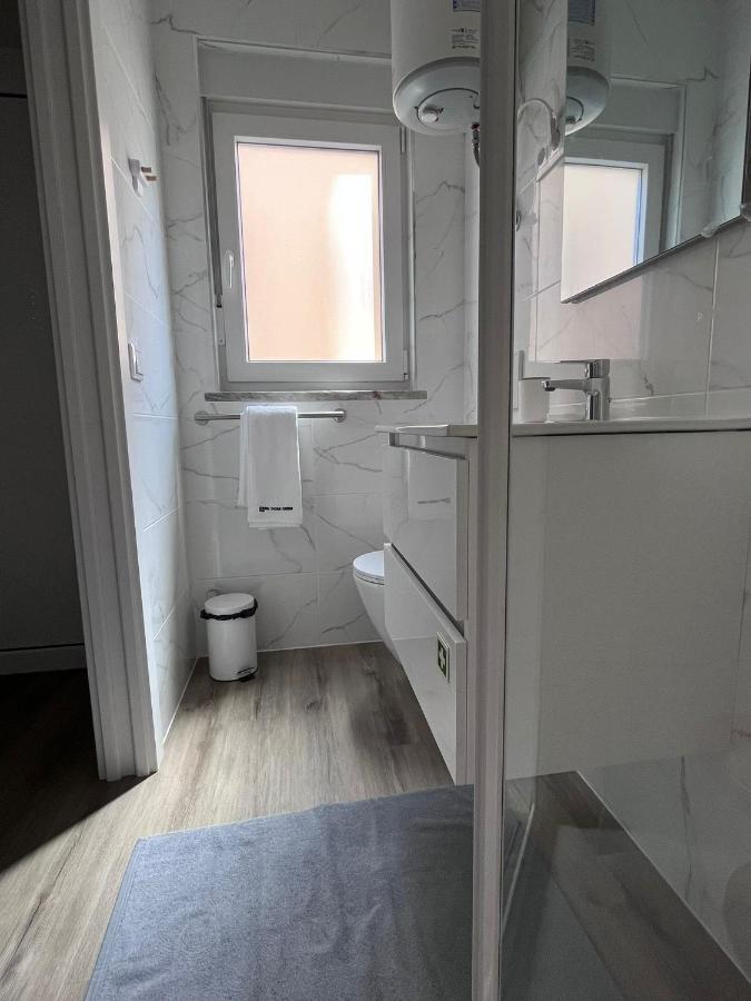 شقة Casas Dona Emilia فييرا دي ليريا المظهر الخارجي الصورة
